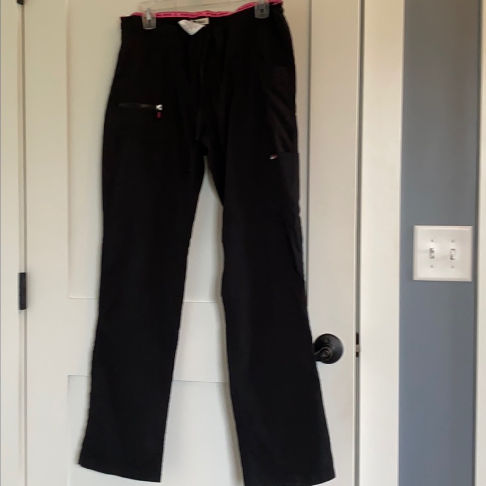 Koi Lite Peace Scrub Bottoms